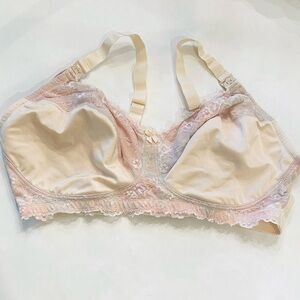 Curve Muse Wireless Nursing Bra